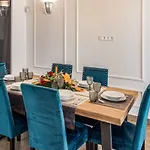 Casa Calma - Modern House With Panoramic Sea View Апартаменти *