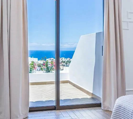 Casa Calma - Modern House With Panoramic Sea View Апартаменти Адехе